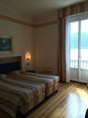 Hotel Bellavista Отель Менаджо